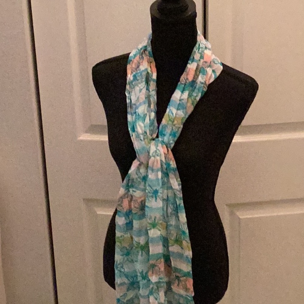 🦋NWT Talbots Butterfly Scarf Closet Must Have 🦋